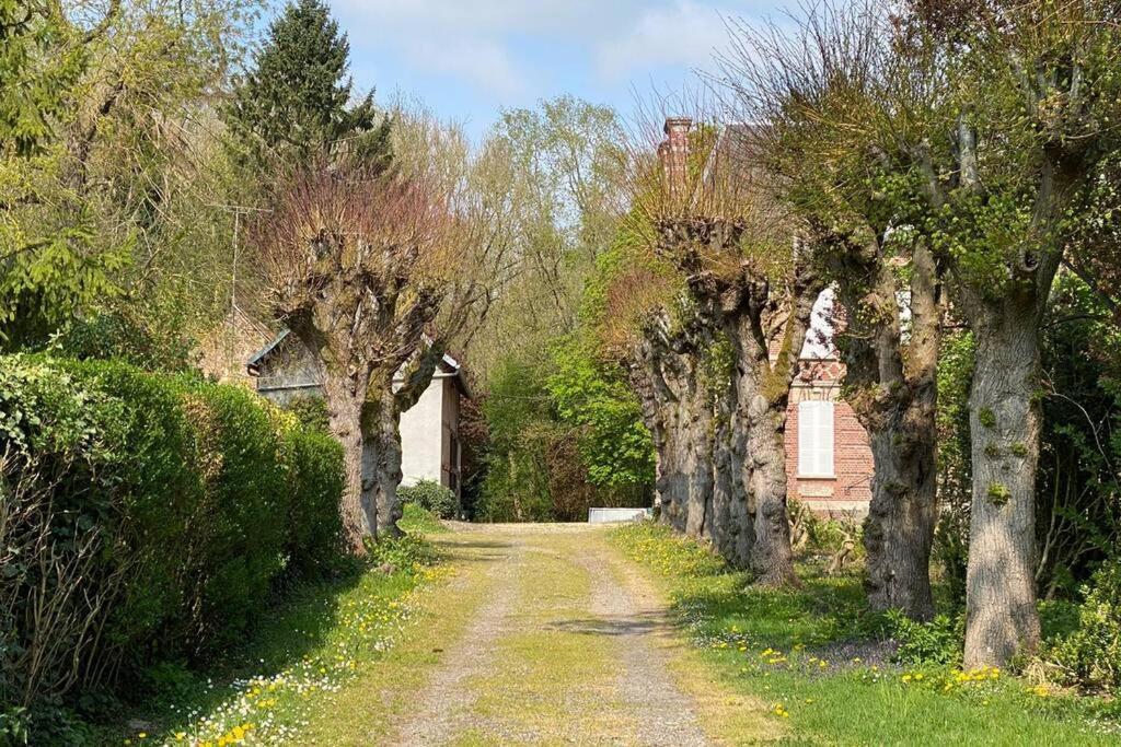 Uw Eigen Boerderij Bij Le Moulin De La Place Hargicourt Εξωτερικό φωτογραφία
