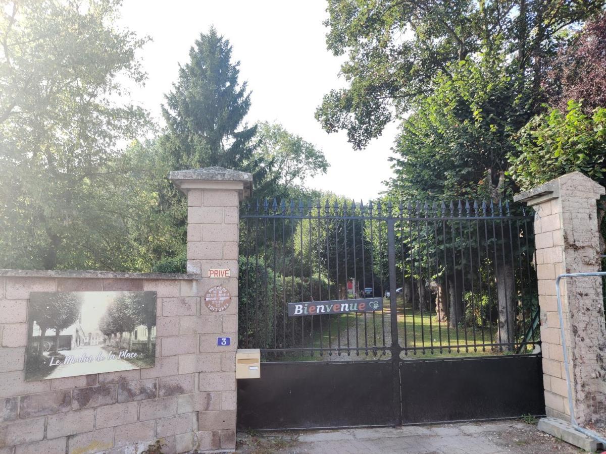 Uw Eigen Boerderij Bij Le Moulin De La Place Hargicourt Εξωτερικό φωτογραφία